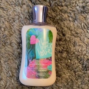 Bath and Body Works lotion